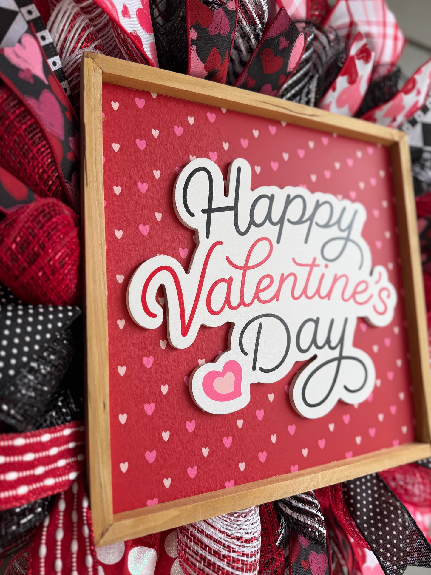 Happy Valentines Day Frame Wreath