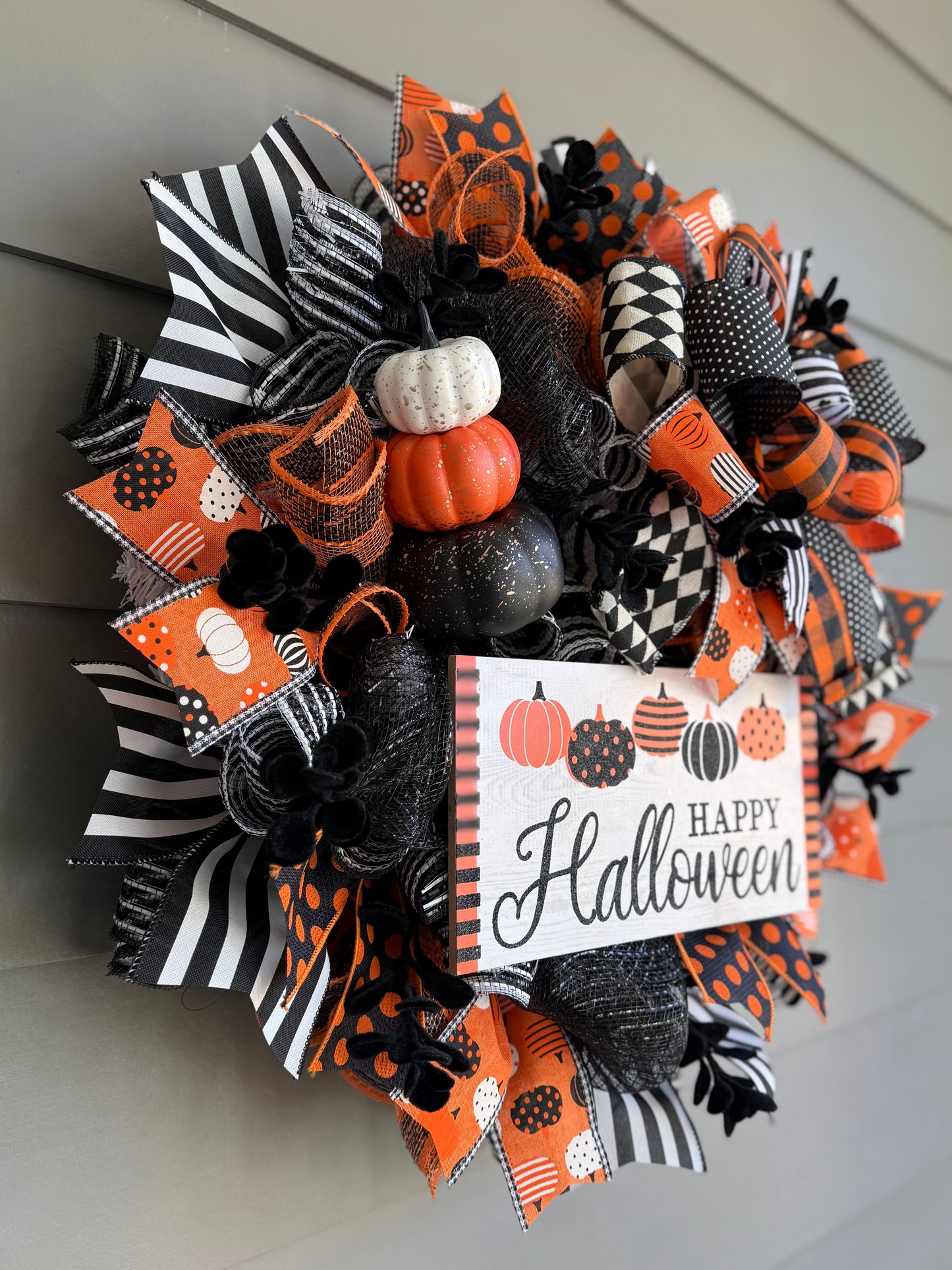Happy Halloween Pumpkin Wreath
