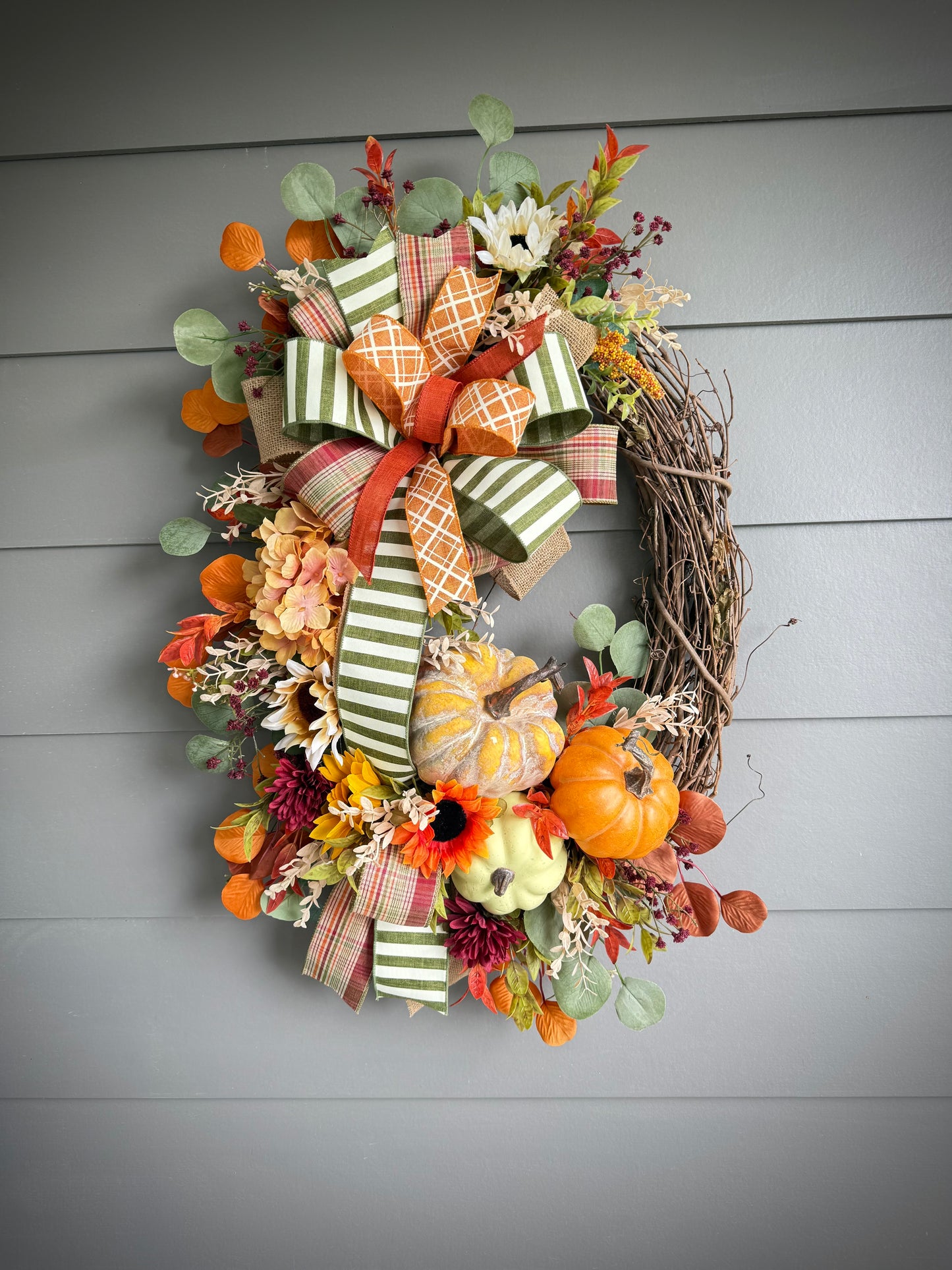 Fall Pumpkin Grapevine Wreath