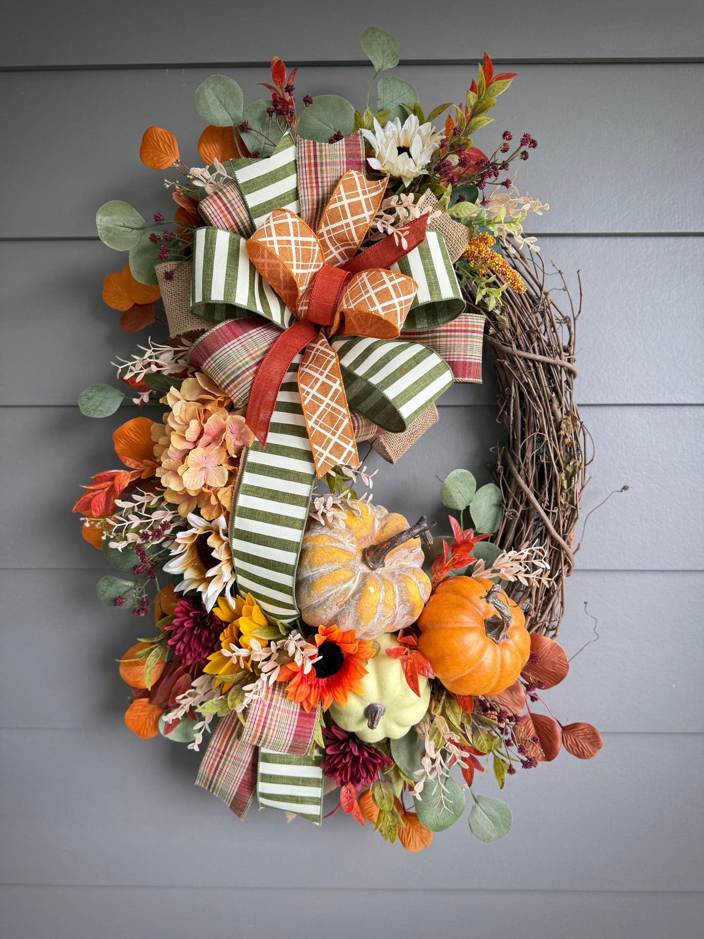 Fall Pumpkin Grapevine Wreath