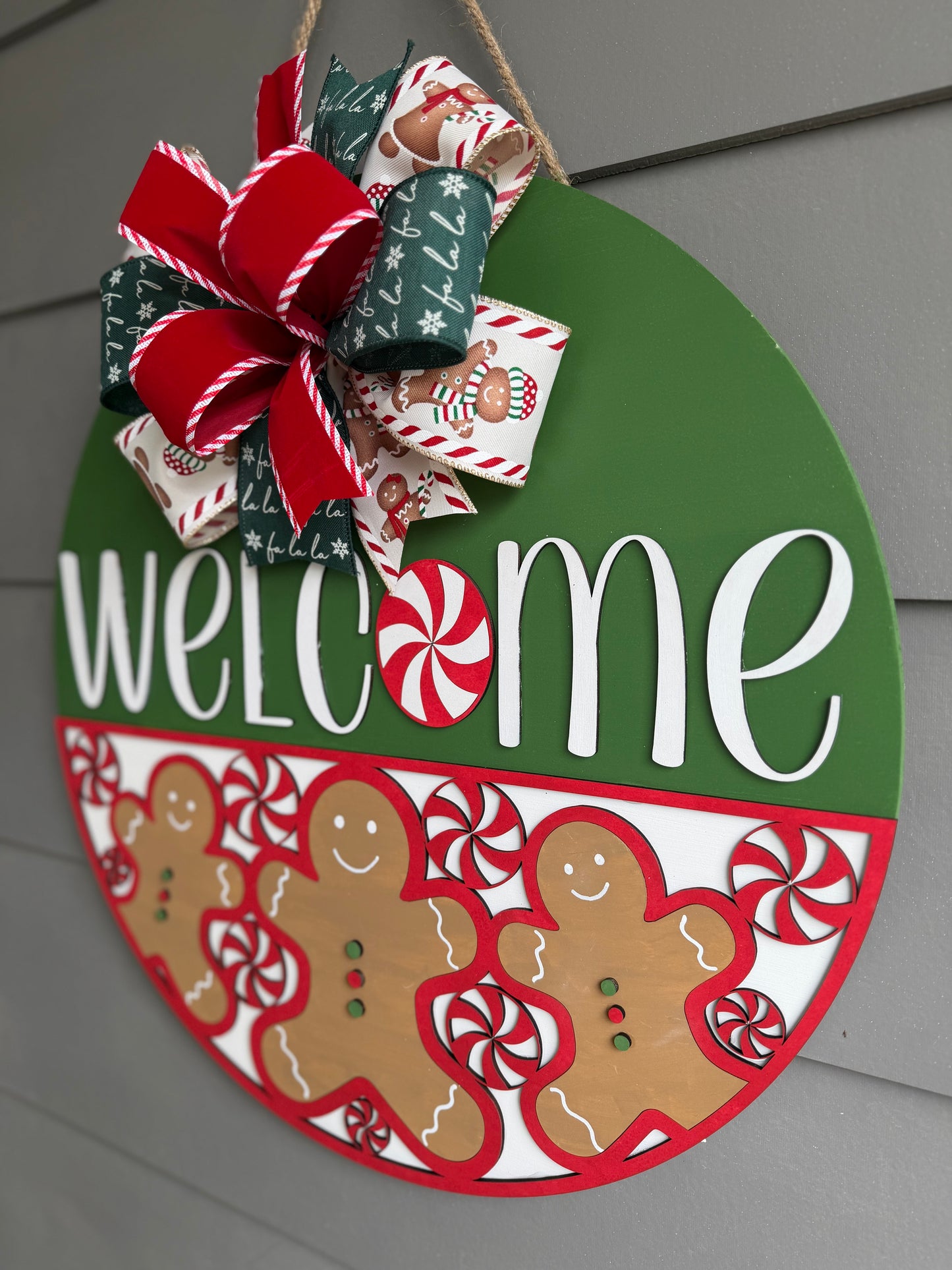 Gingerbread & Peppermint Welcome Hanger
