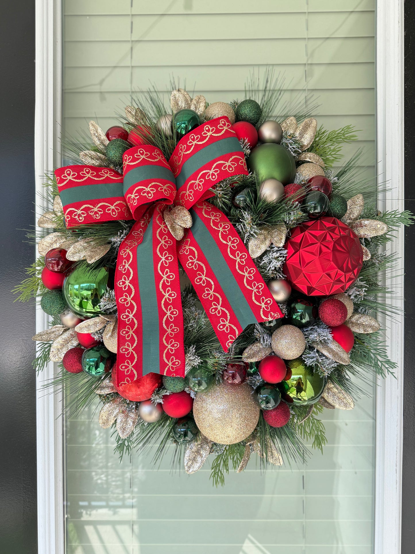 Christmas Ornament Wreath