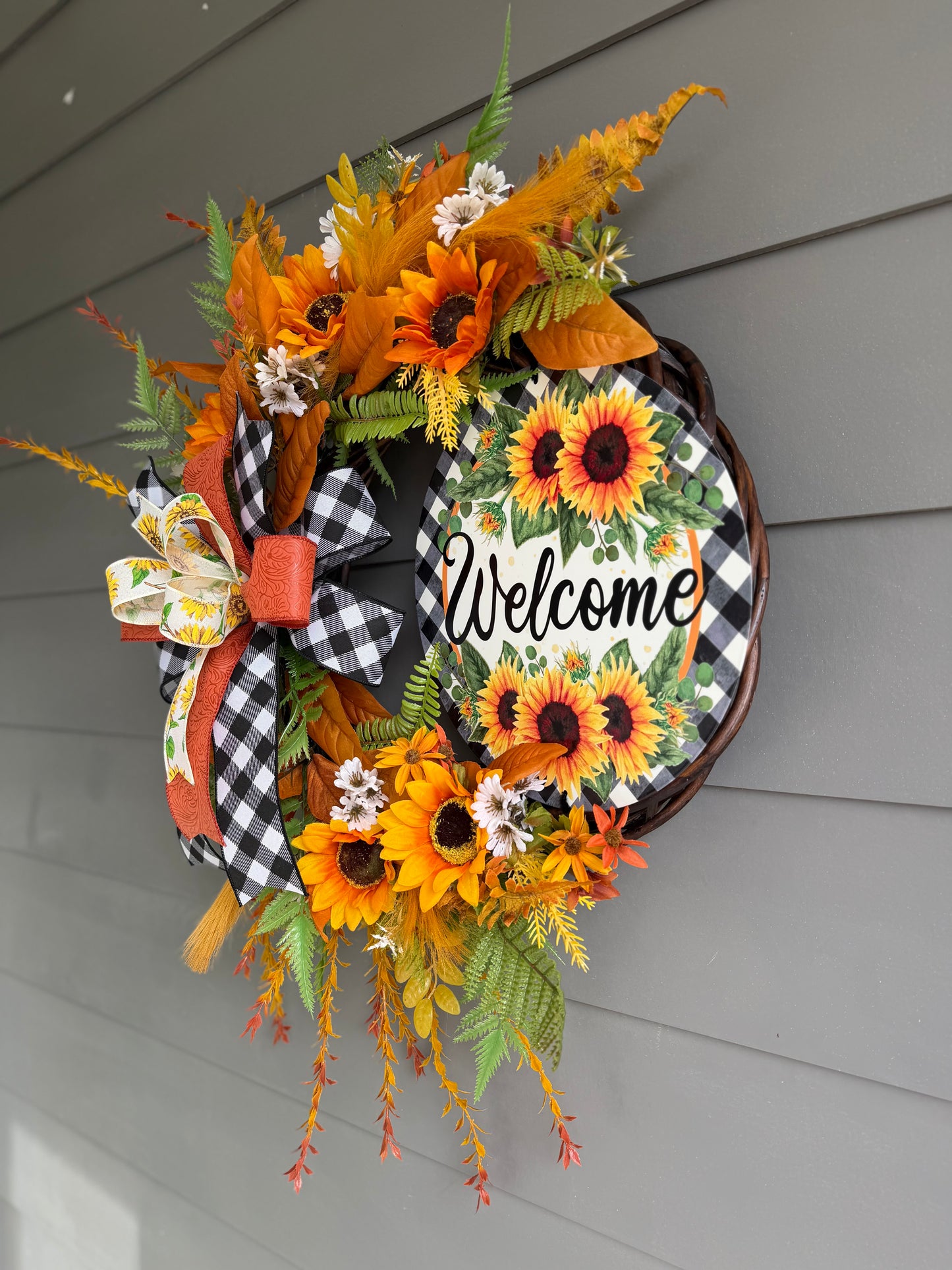 Fall Sunflower Welcome Wreath