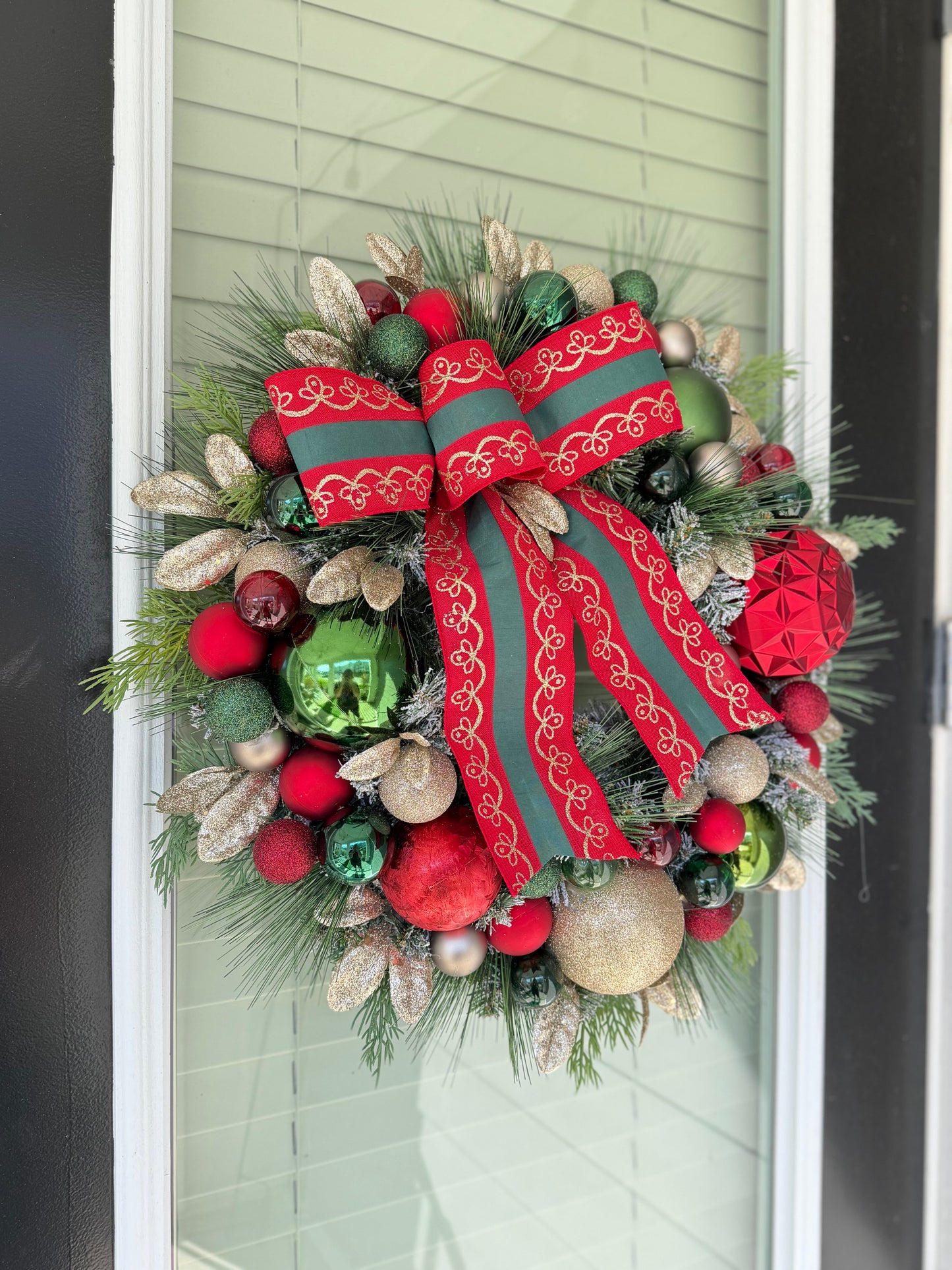Christmas Ornament Wreath