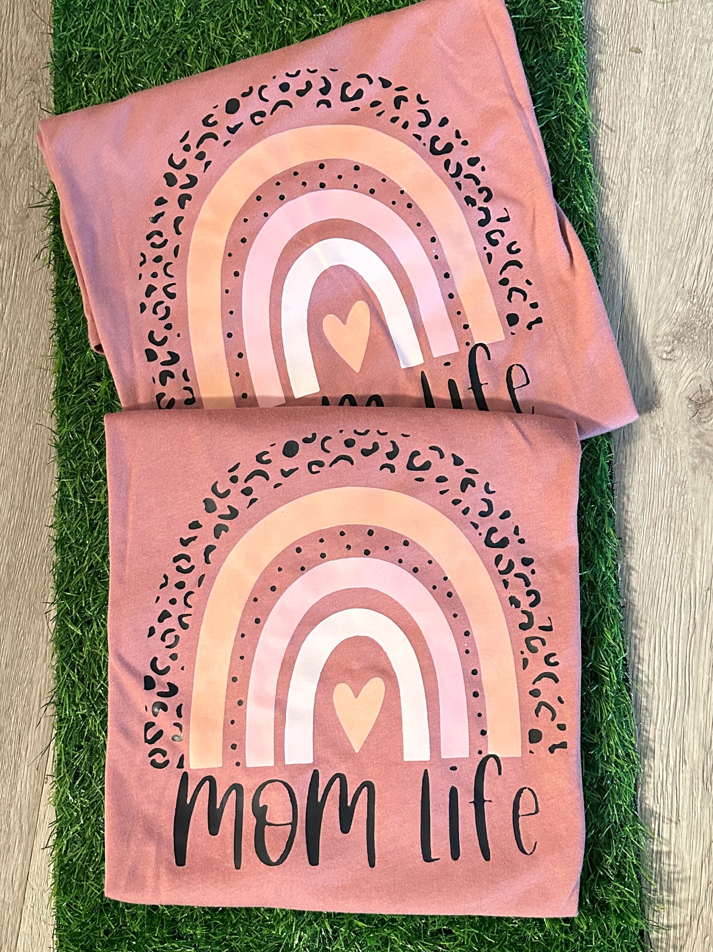 Mom Life Tee